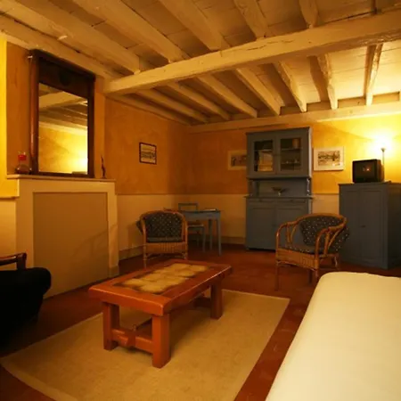 Au Chateau Renove, Parc Prive, 2 Chambres, Proche Nevers Et Circuit Magny Court - Fr-1-489-163 *