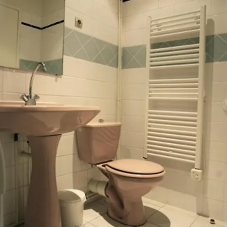Au Chateau Renove, Parc Prive, 2 Chambres, Proche Nevers Et Circuit Magny Court - Fr-1-489-163 Holiday home *